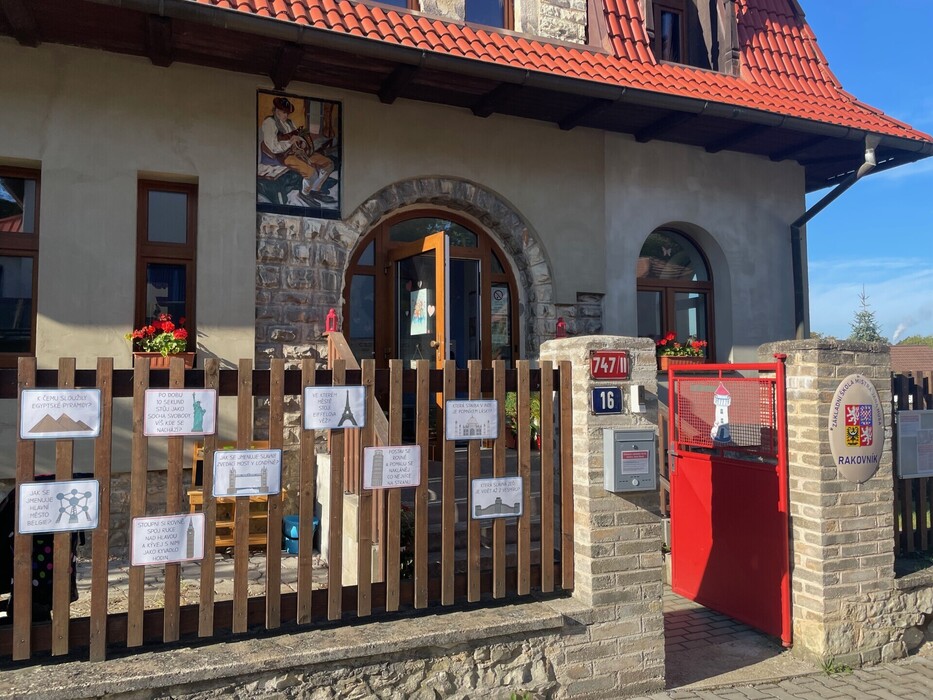 Výroční zpráva 2023/2024